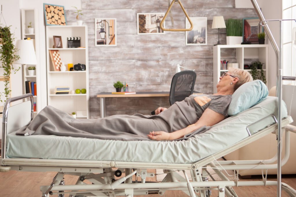 How to Sleep After a Knee Replacement 19 picture old woman resting bed nursing room peaceful pensioner